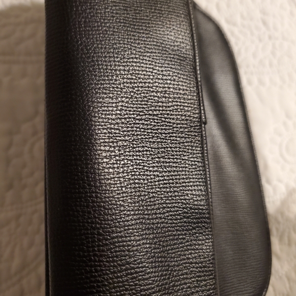 REVISION Skin Care  Black Cosmetic BAG - Picture 2 of 5